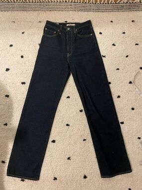 Levi’s ribcage dark indigo jeans